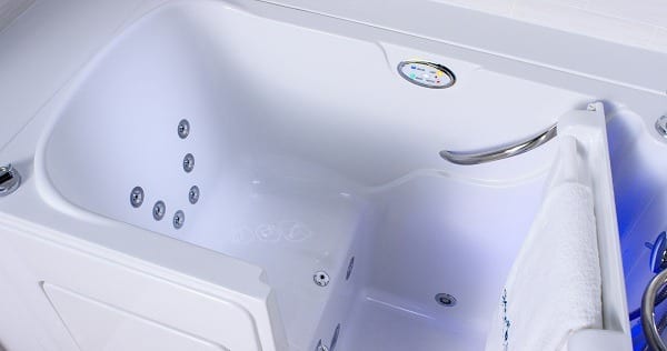 Walk-in tub with seat