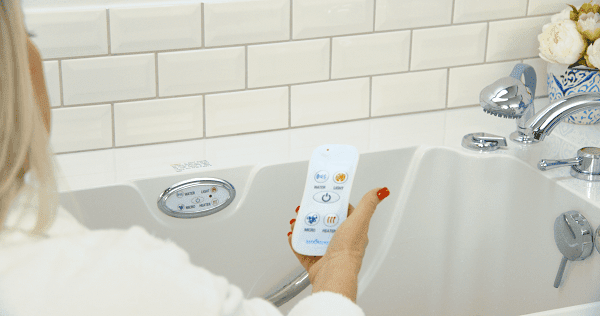 Lady with Bath Tub Remote