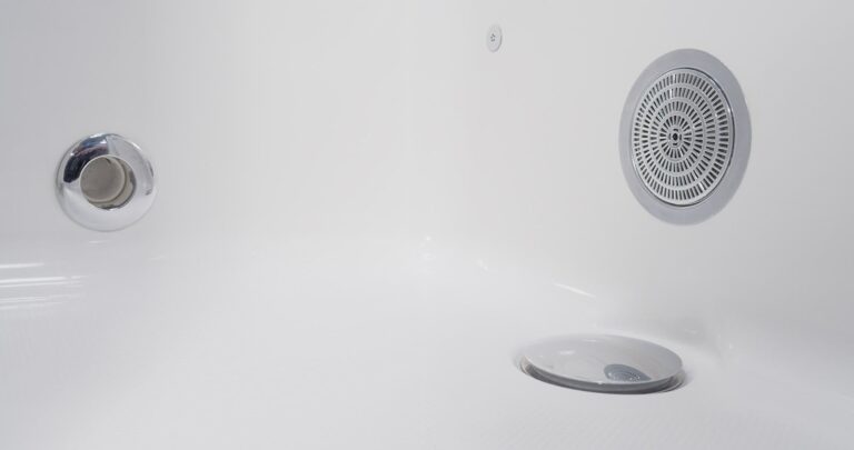 close-up of the quick drain