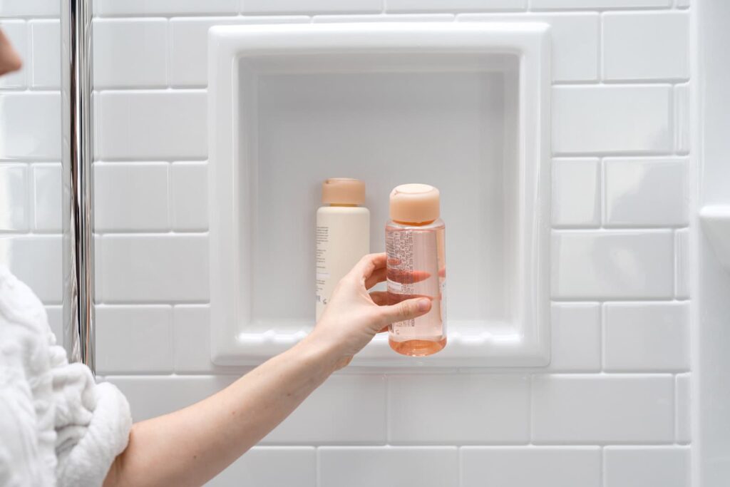 1-shelf shower caddy